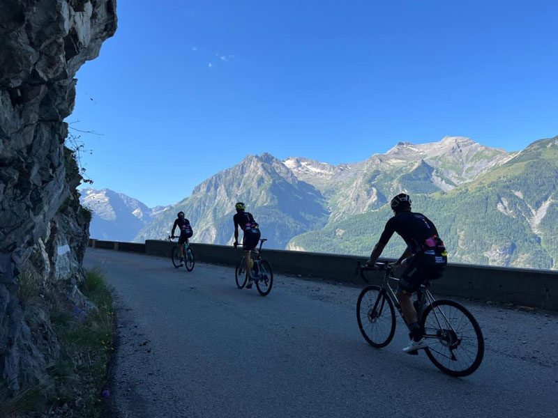 Pyrénées à vélo<br />
